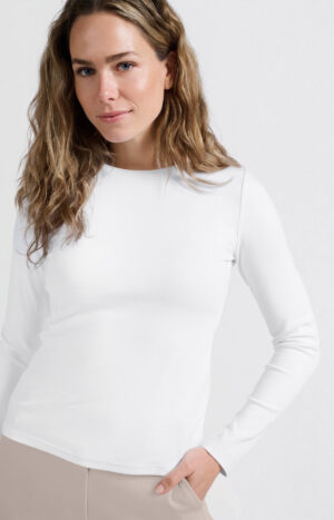 YAYA Basic T Shirt with long sleeves and round neck - Image 2