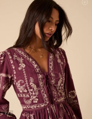 Purple Paisley Embroidered Quilted Monroe Midi Dress - Image 4