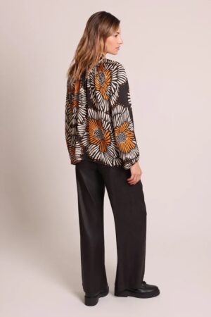Holding on Maddie Blouse - Image 2