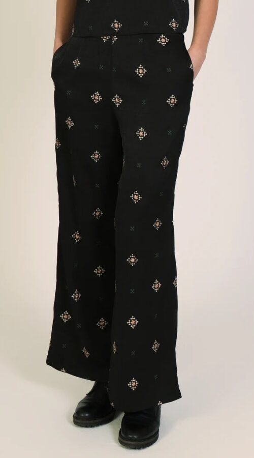 Traffic People Sacred Silence Edith Trouser